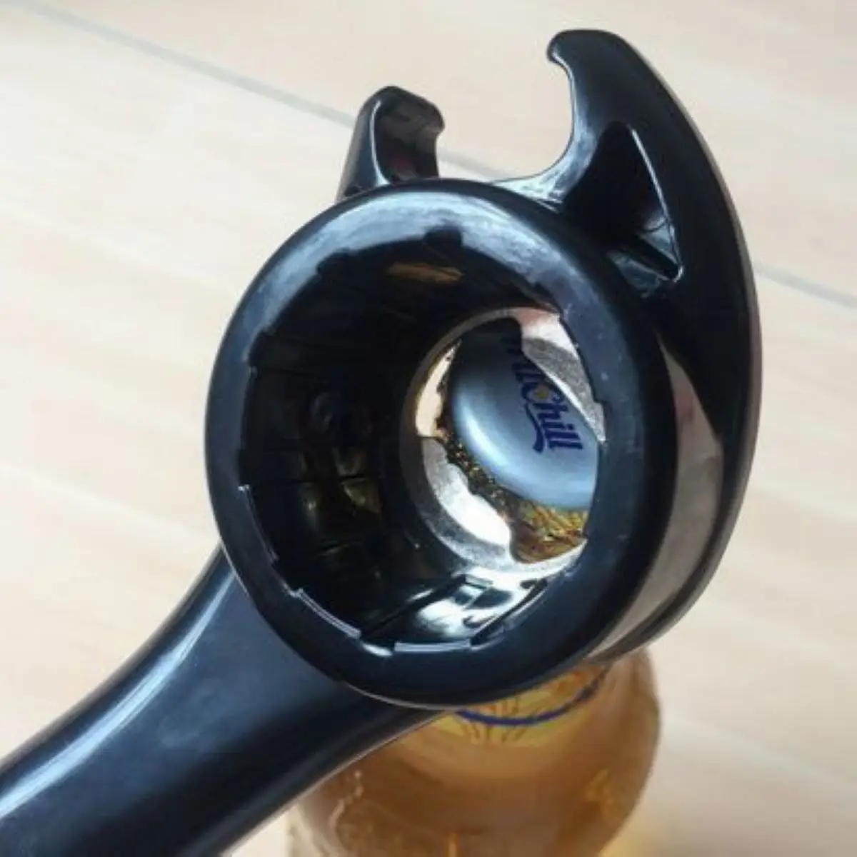 JX-LCLYL 5 in 1 Multifunctional Bottles Jars Cans Manual Opener Tool Gadget Home Kitchen