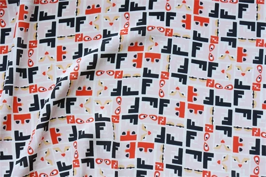 

Double crepe fabric mulberry silk clothing and apparel fabric accessories BH 1642 0.5m