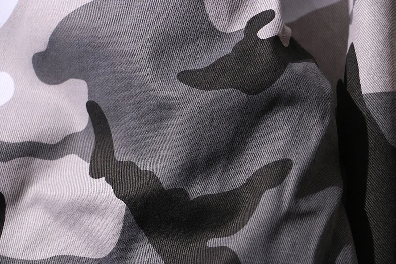 5275838451_2114357204