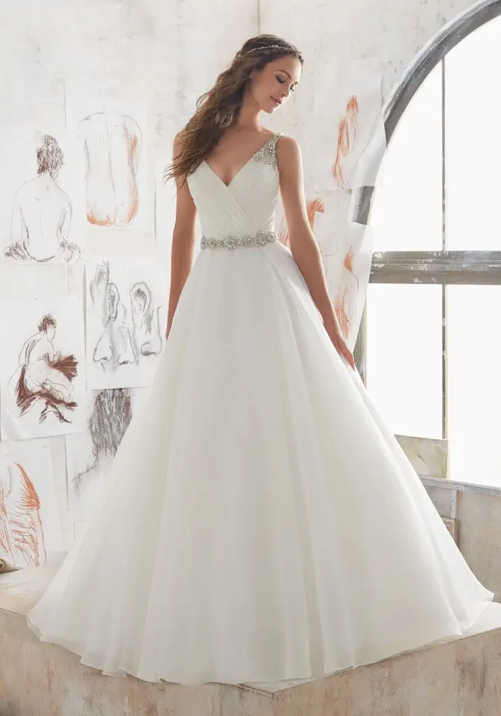 

2018 Spring Bridal Dresses Beaded Vestido De Festa Crystals Wedding Gowns robe de mariee vestido de noiva A Line Wedding Gown