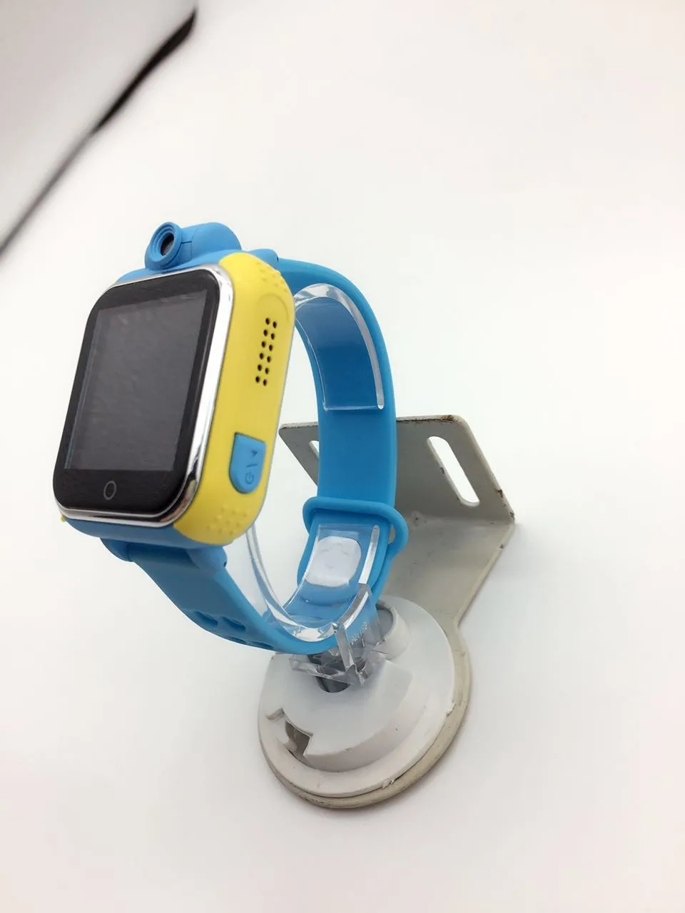 Q10 GPS Tracker Watch 3G For Kids SOS Emergency
