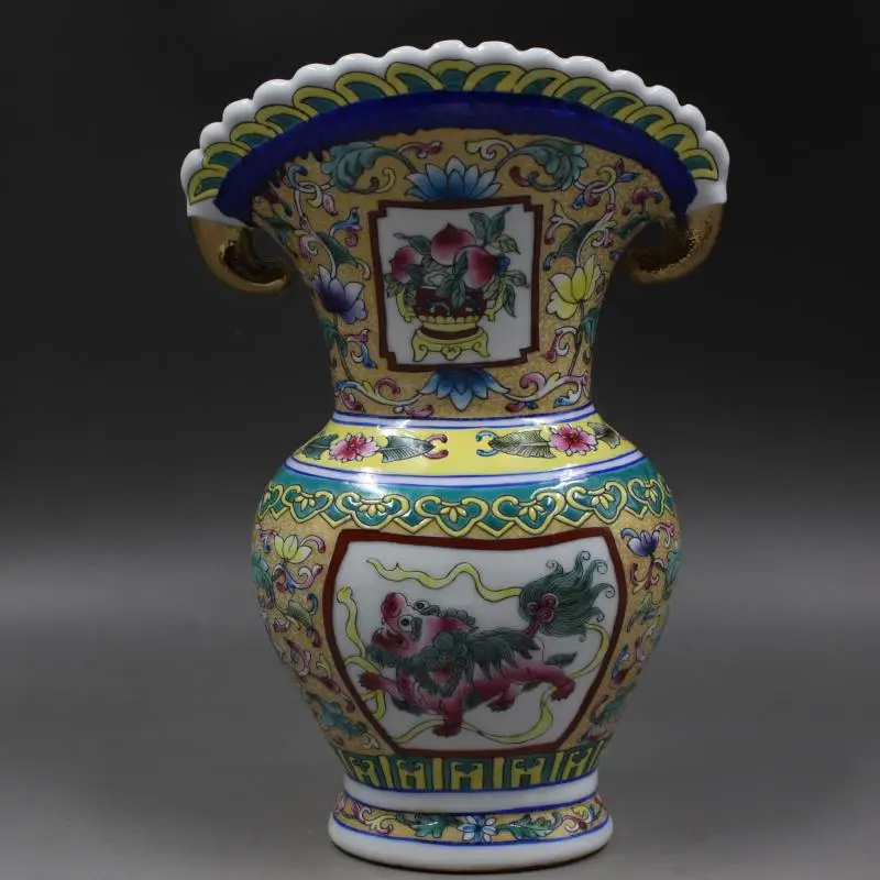 

antique QingDynasty porcelain vase,pastel lion flower mouth,Hand-painted crafts,Decoration,collection &Adornment,Free shipping