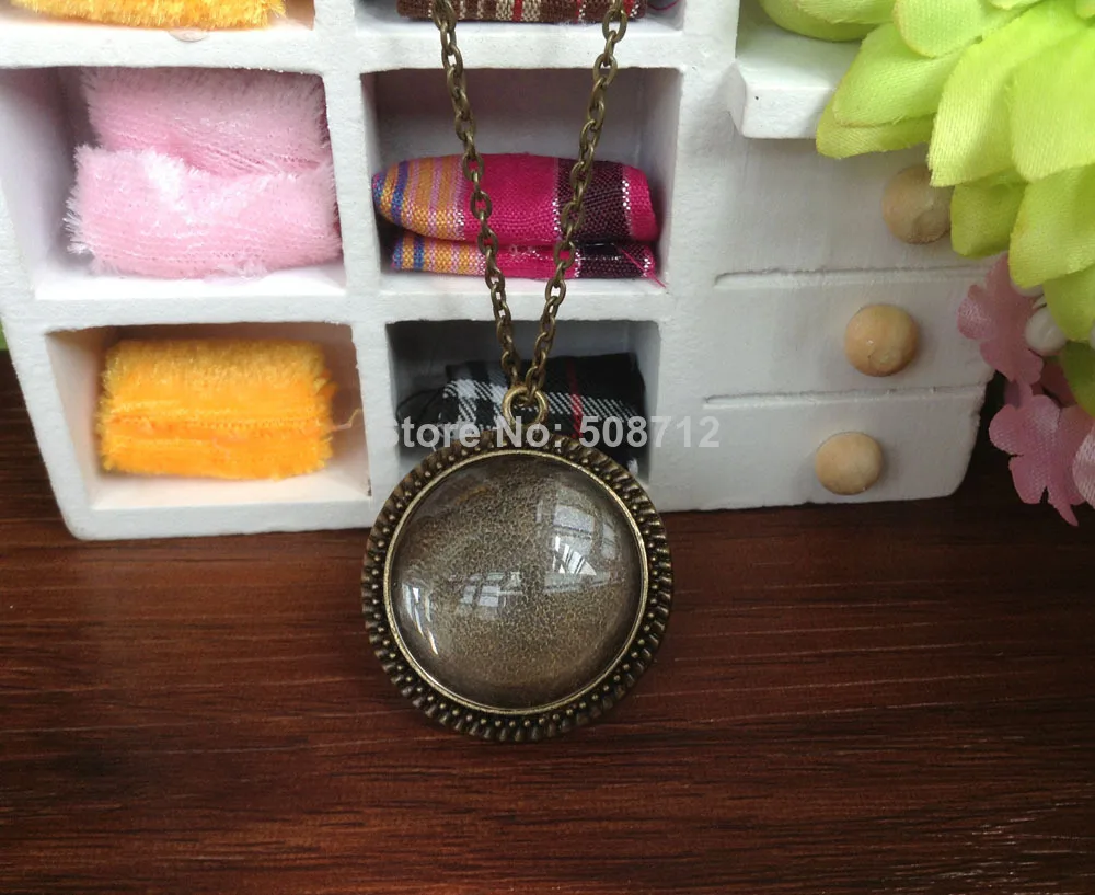 Vintage Style Pendant Tray plus Glass maching Dome Inserts plus one kit size glaze- 25mm(1 Inch) with 60cm chain necklace