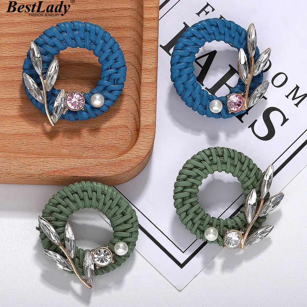 

Best lady Best lady Bohemian Handmade Weaving Round Stud Earrings for Women Wedding Trendy Girl Party Gift Statement Earrings