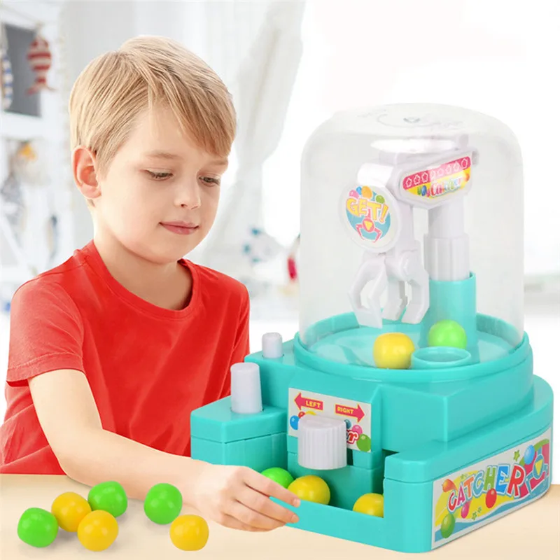 Mini Doll Machine Grab Ball Candy Catcher Gum Crane Kids Party Toys Role Play juguetes brinquedos oyuncak speelgoed  #4J19 (4)