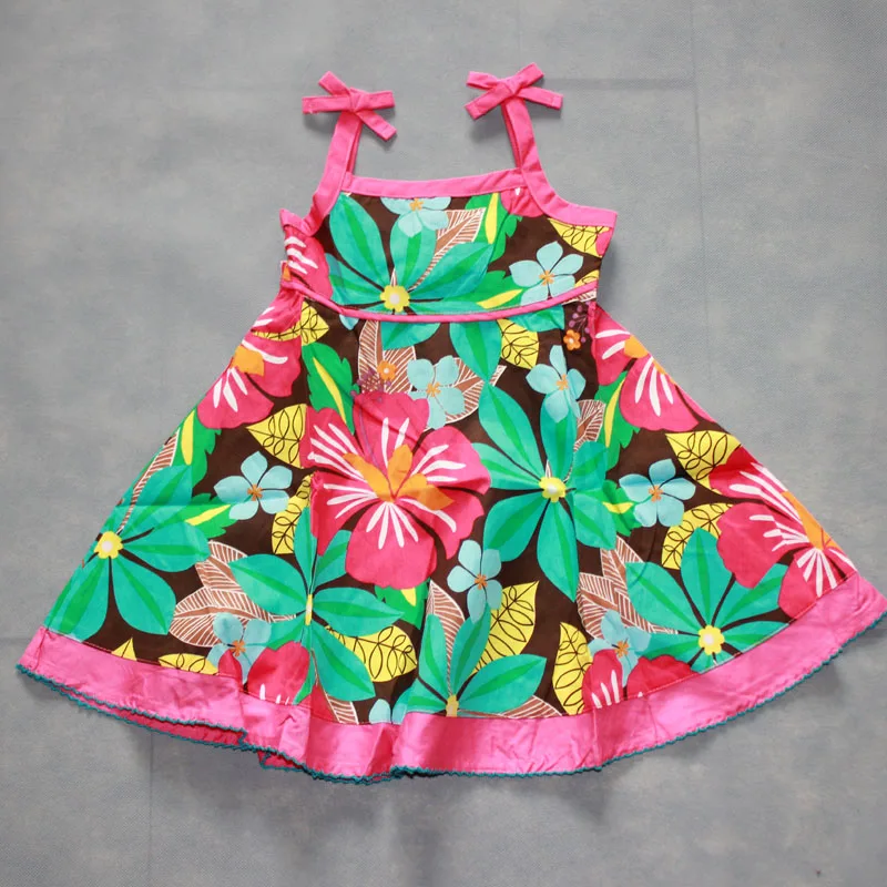 

Summer Dresses For Girls Party Dress 100% cotton summer cool and refreshing the harness green flowered dress 1-5years old