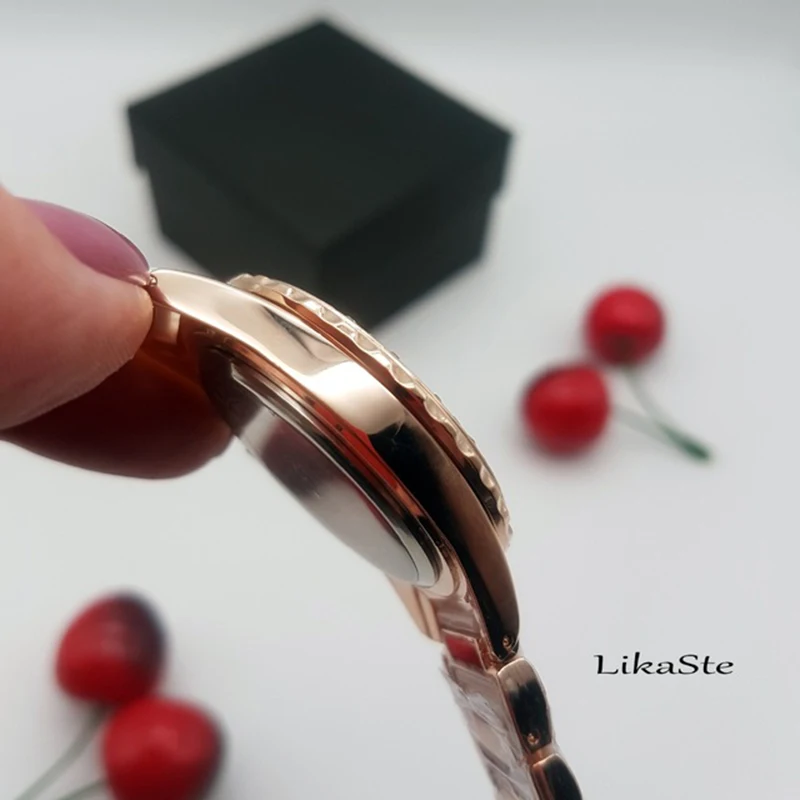 lady women watch (5)