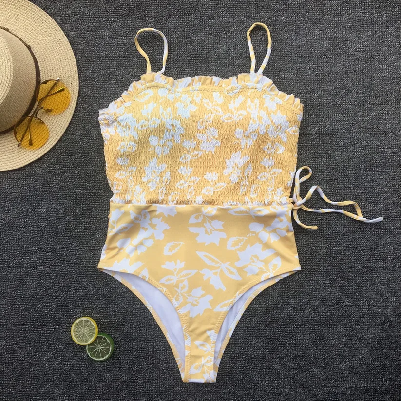 

New 2019 Explosion Print Small Fresh Bikini Tube Top Strap One-piece Swimsuit Female Bikini Bathing Suit Women Swimwear Women