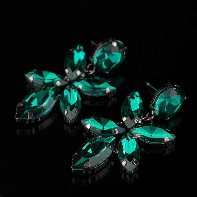 

YFJEWE New Arrival Elegant Crystal Earring For Women Fashion Multicolor High Quality Big Stone Earrings Gift for Girl #E066