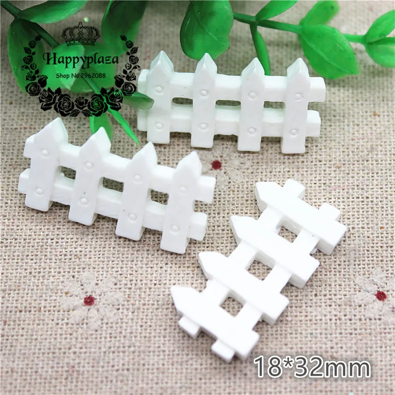 

10pcs Cute Resin White Fence Simulation Miniature Art Flatback Cabochon DIY Craft Decoration,18*32mm