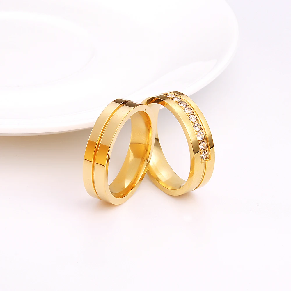 Romantic Lover Gold Color Stainless Steel Rhinestone Couple Rings Classic Rings for Lovers Women Men Wedding Rings