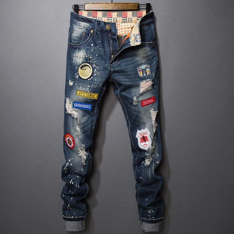 

Biker Designer Slim Jeans Men High Quality hip hop Rap Ripped pants Straight Hole Denim Jeans Personality Badge Patchwork Jeans