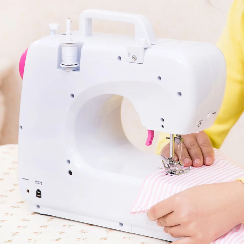 Electric household multifunctional sewing machine mini desktop to sew