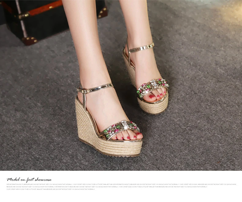 28_2016 New Fashion Summer Luxury Platform Wedge Sandals Womens Small Size Designer Golden High Heels Shoes Online Good Quality