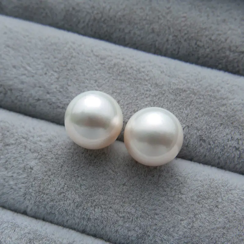 

AAA 11-12mm Round White Real South Sea Cultured Loose Pearl Undrilled 1 Pair
