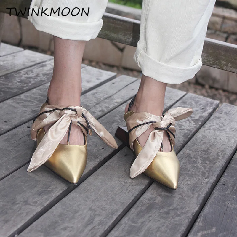 Flock heel sandal13