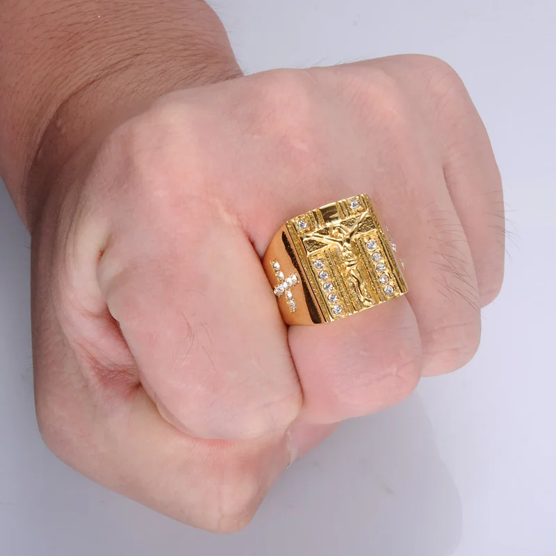 

HIP Hop Titanium Stainless Steel Bling Gold Color Cross INRI Crucifix Jesus Ring Iced Out Crystal Ring for Men Prayer Jewelry