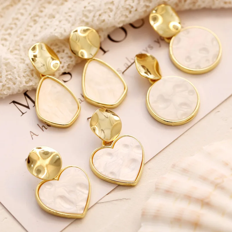 

LUBOV Gold Color Metal Spoon Women Drop Earrings Waterdrop Heart Round Opal Stone Inlaid Dangle Earrings Women Party Jewelry