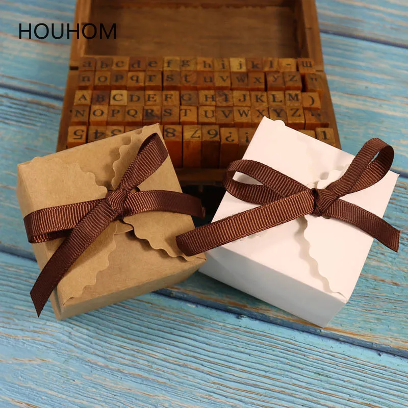 

10pcs Vintage Retro White Mini Kraft Paper Box DIY Wedding Favor Gift Box Small Single Cake Dragee Box Packaging with Ribbon
