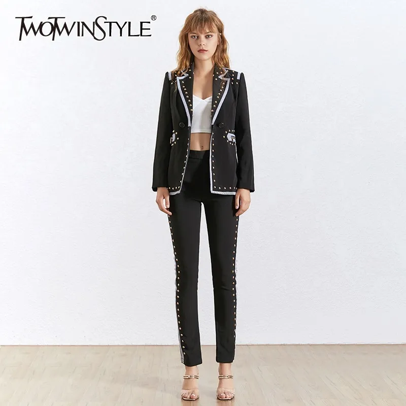 Женский блейзер TWOTWINSTYLE костюм из двух предметов с заклепками и длинным рукавом