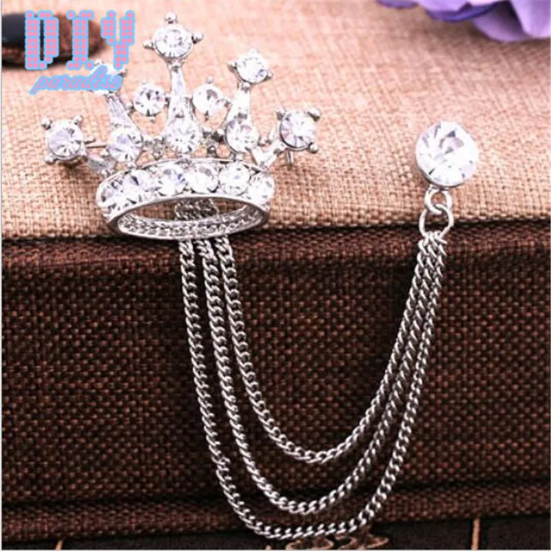 

Imperial crown Handmade Fashion Tassel Chain Shoulder Board Badges Beads Fabric Metal Epaulette Military Pin on Brooch Medal