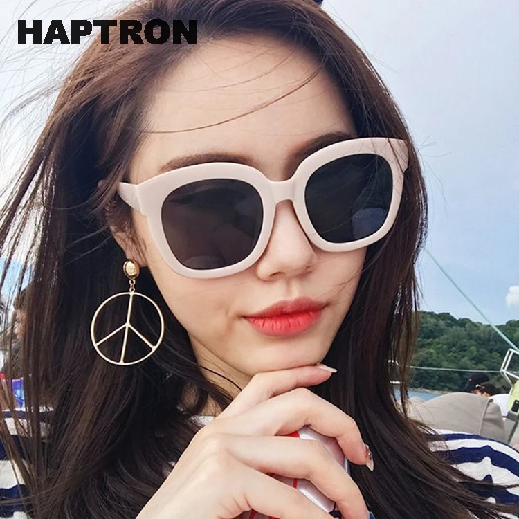

HAPTRON Oversized Square Sunglasses Brand moda mujer 2018 Women Vintage White Sun Glasses Pink Mirror oculos de sol feminino