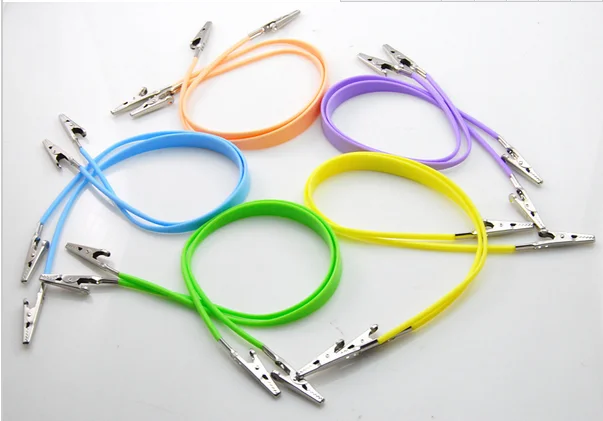 

20Pcs/set Dental silica gel Bib Clips Flexible Napkin Holder 5 Colors
