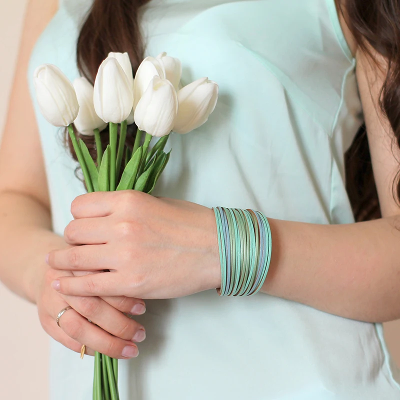 Amorcome богемные кожаные браслеты для женщин Модные женские тонкие полосы многослойный широкий браслет обруча женские ювелирные изделия подарок