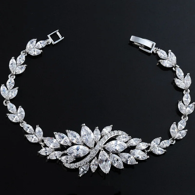 New Arrival Korea Style White Gold Color AAA Cubic Zirconia Chain Link Bracelet for Women Jewelry B010