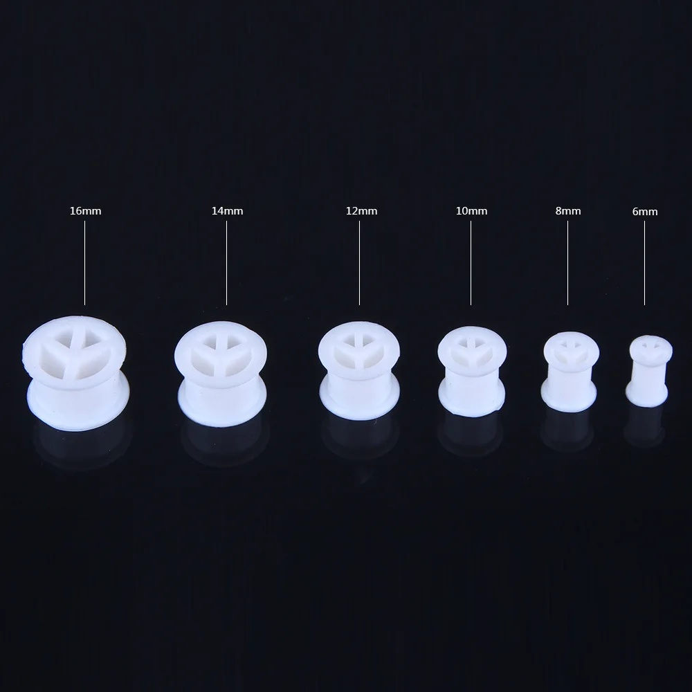 4667802000_508197384