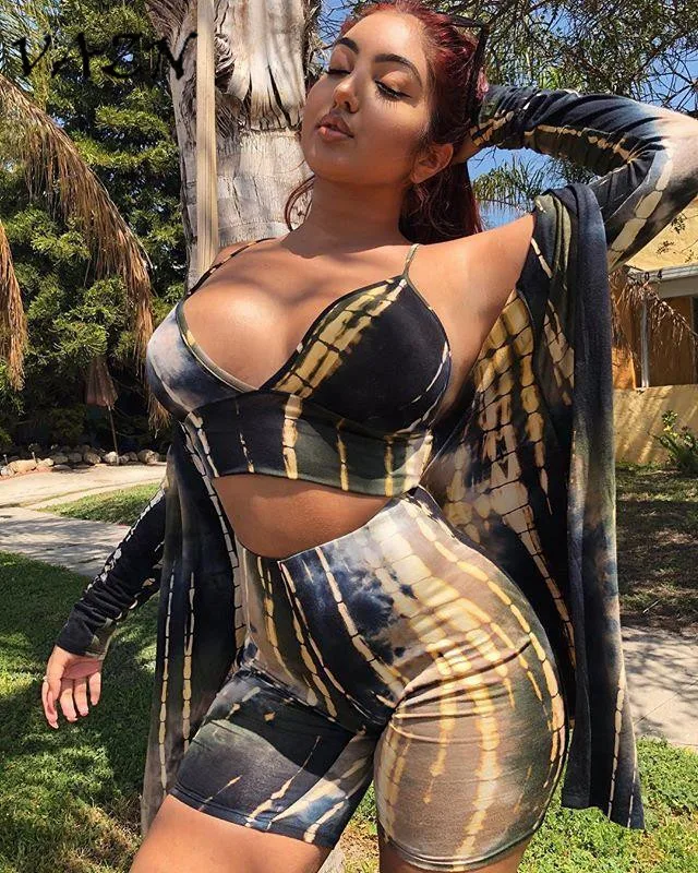 

VAZN 2018 Sexy Fashion Top Design Sexy 3 piece Women Set Print Outwear Halter V-Neck Short Pants Bodycon Set B9089