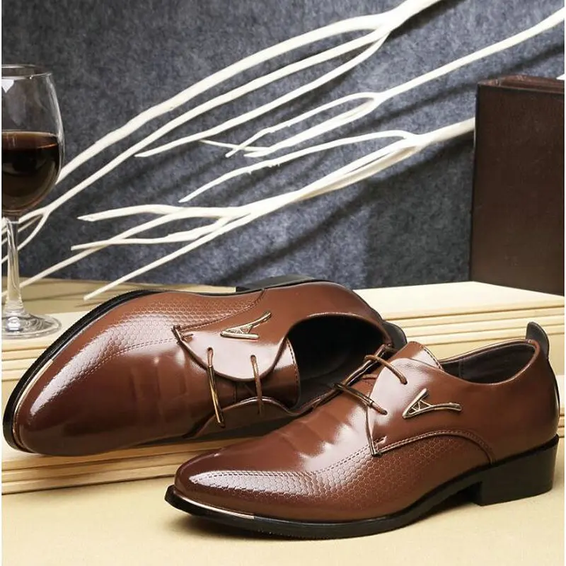 Новое поступление, мужские туфли из мягкой кожи Мужские модельные туфли Британский стиль, на шнуровке, с острым носком, на плоской подошве, 2 цвета, большие размеры 37-46, AA-03