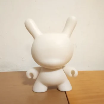

5pcs 6.5inch and 80pcs 4inch Kidrobot Munny and 20pcs 4 inch dunny DIY Paint Vinyl Doll Action Figure Doll