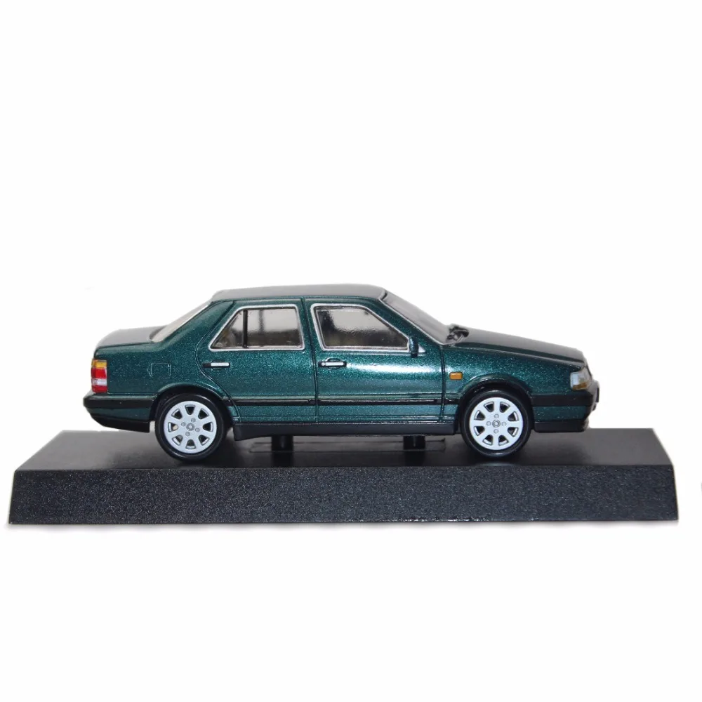 Литье под давлением 1/43 масштабная модель автомобиля LANCIA THEMA TURBOI.E.1988 литая игрушки