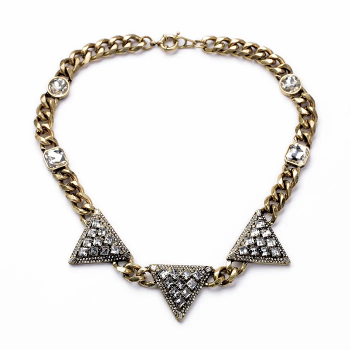

New Arrival High Quality Short Retro Triangular Geometric Pendant Clothes Necklace Accessories Women Jewelry Gift