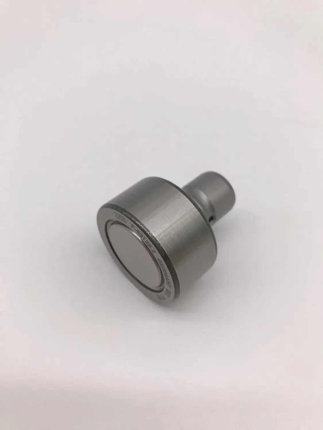 

INA F-223449 F-223449 Roland 700 Machine Cam Follower Roland 700 Original Printer Parts
