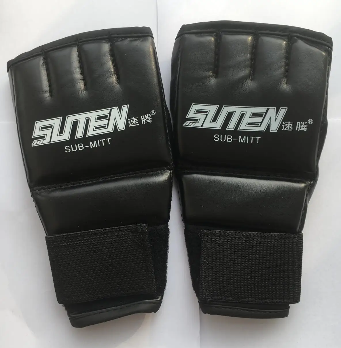 Открытые пальцы Sanda Sparring MMA Muay Thai перчатки для бокса тхэквондо карате боевые