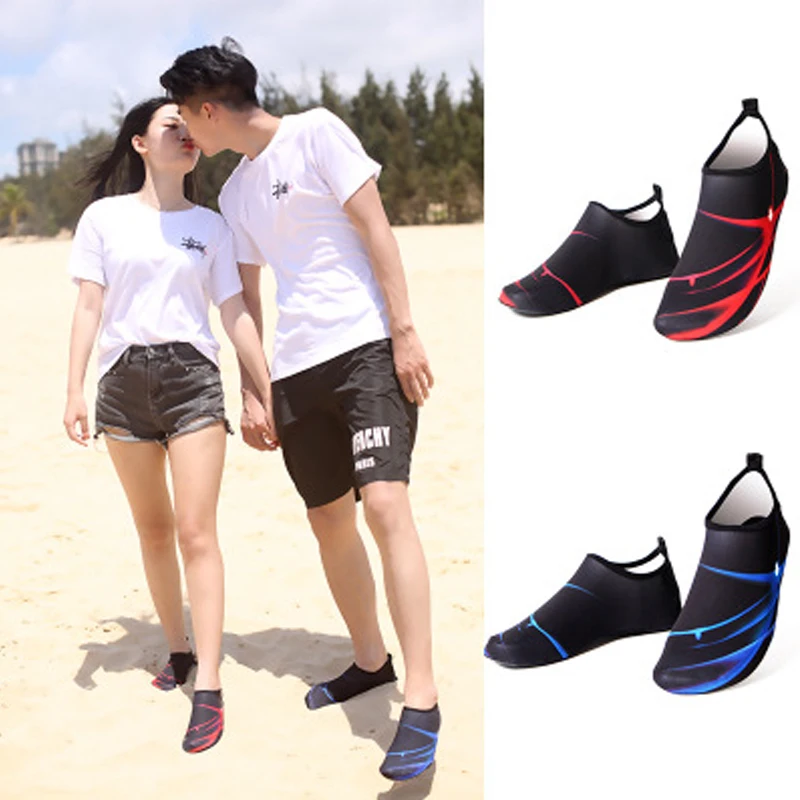 

Men Women Outdoor Flat Water Shoes Swimming Soft Cushion Beach Shoes Seaside Diving Elastic Shoes Walking Lover yoga Shoes 2018