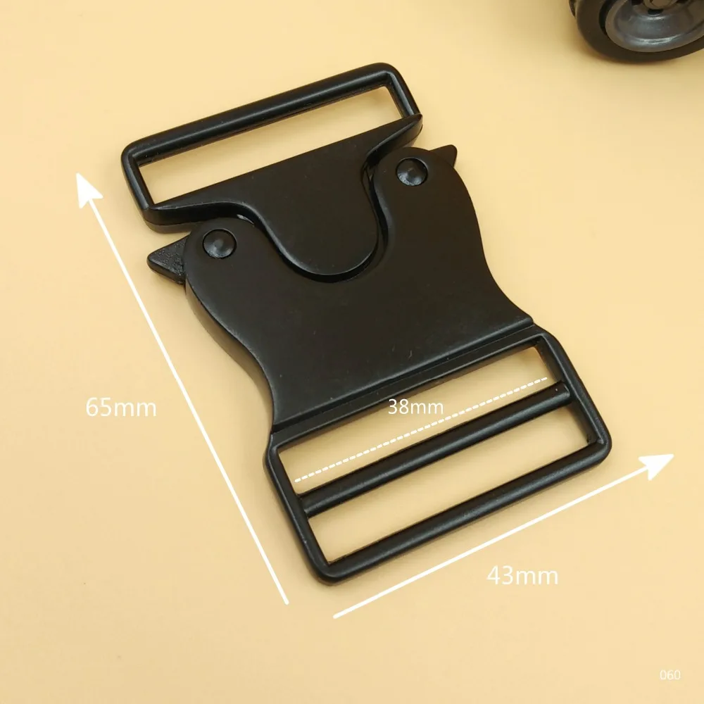 

1.5" 2Pcs For 38mm Webbing Quick Side Release Metal Buckle Boucle Hebilla Shackle For DIY Craft Clothes Bag Hardware Accessories