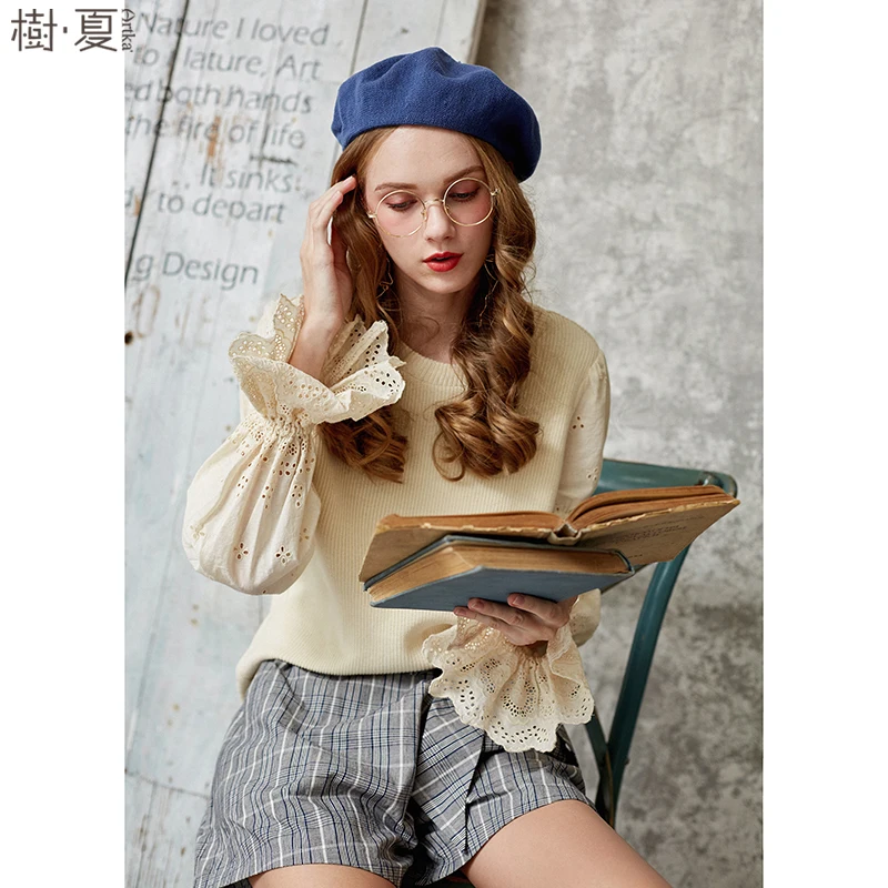 ARTKA 2018 Summer New Female Retro Hollow Embroidery O-Neck Full Flare Sleeve Solid Knitted Short Sweater Pullovers SA11082C | Женская
