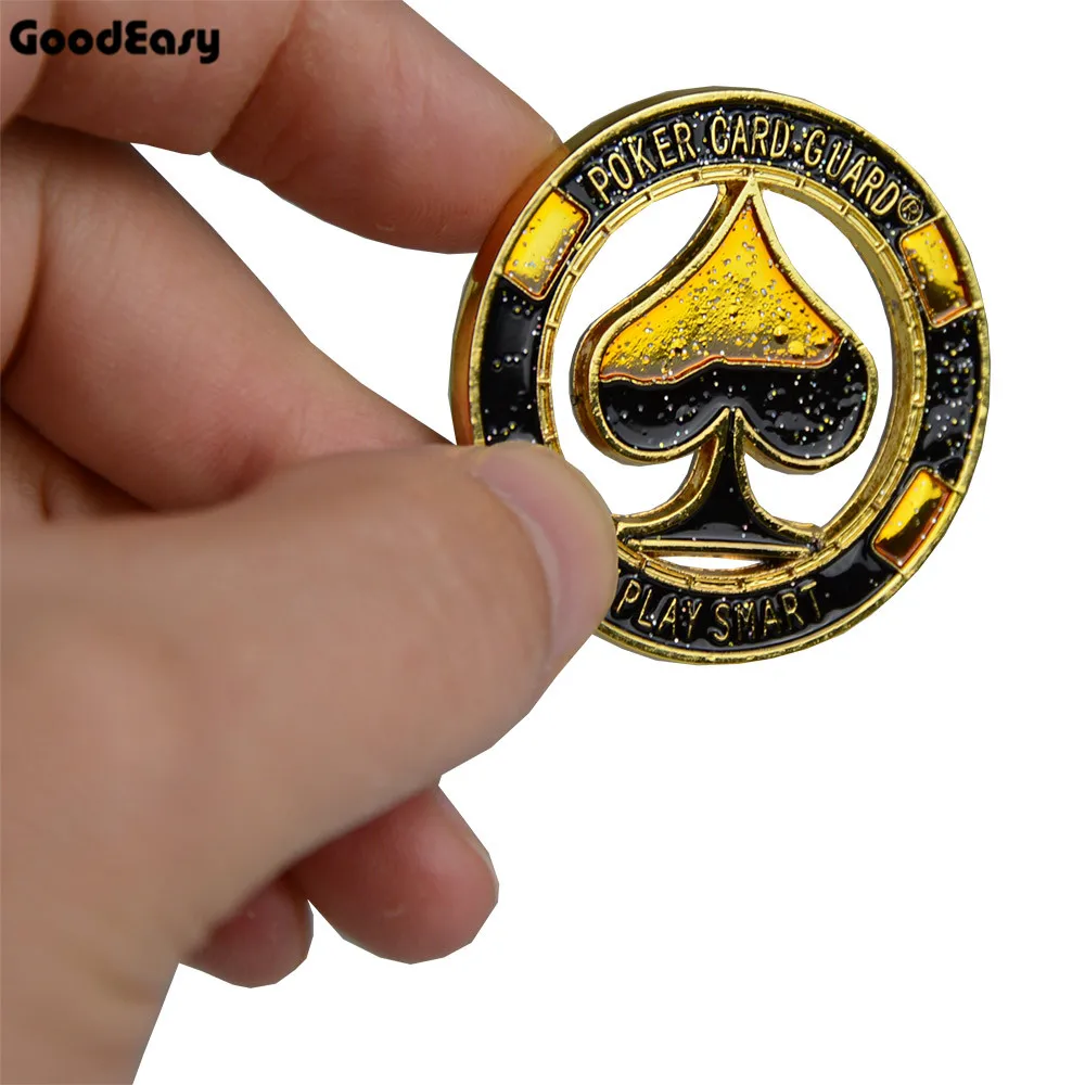 

Hot Quality Poker Card Guard Protector Metal Token Coin with Plastic Cover Texas Poker Chip Set Casino Pokerstars Peach Heart