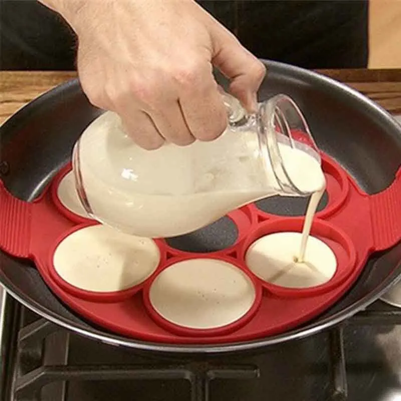 Non Stick Flippin' Fantastic Pancake Pan Flip Perfect Breakfast Maker Eggs Omelette Flipjack