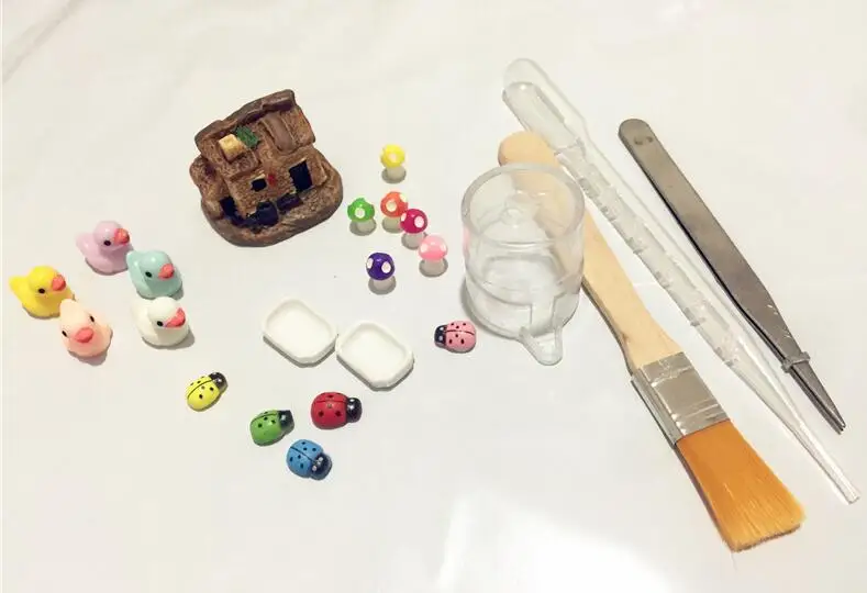 

Ant Farm Decors Zakka Mini House Mushrooms Ducks Ant Nest Tool Kits Brush Dropper Food Plates Water Feeder Gift Pack