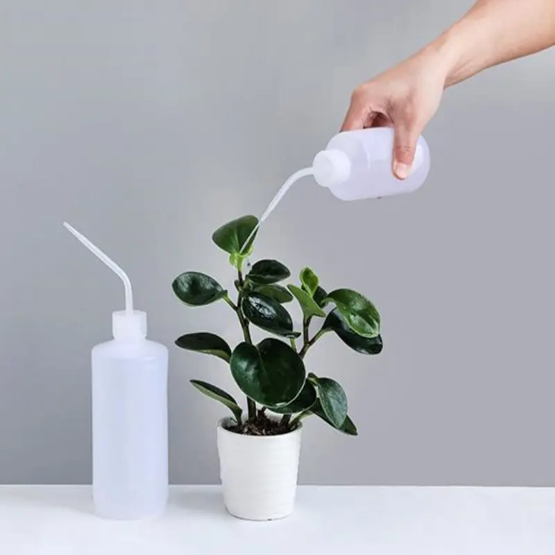 Portable Squeeze Plant Flower Spray Bottle Watering Sprayer Bottles