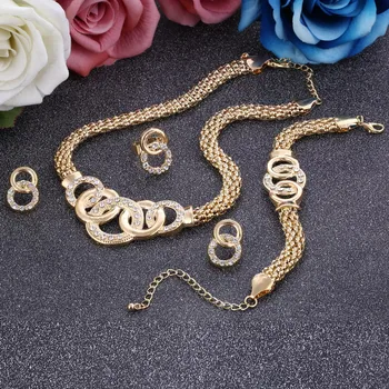 

Delicate Golden Plated Jewelry Set Circle Surround Design Choker Necklace Set Hot Selling Crystal Party Accessory For Women