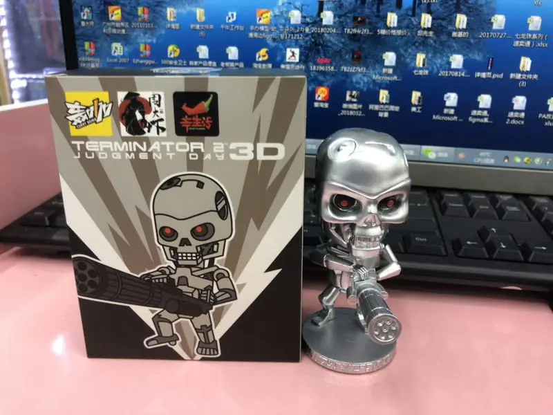

10cm The Terminator Judgment day 3D PVC Action Figure Collectible Model Toy Gift