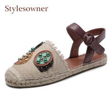 Stylesowner/Новинка года; повседневная обувь с аппликацией в виде конопли с заклепками и ананасами; женские соломенные плетеные рыбацкие сандалии на толстой подошве с вышивкой