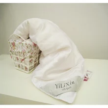White warm subtle soft winter blanket/quilts Weight 1000 grams wedding favors and gifts sell