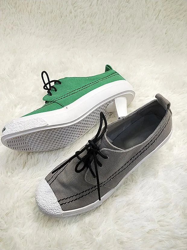 

2019 New Arrival Student Canvas Shoes Women Casual High Heels 5CM Women Shoes Fashion Laces-up Sneakers Short Women Pumps Black