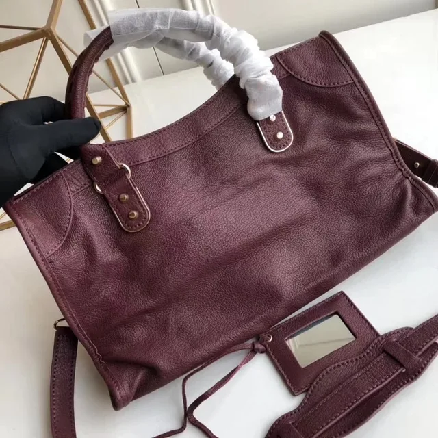 Best Luxury Classic Bags For Women Paul Smith